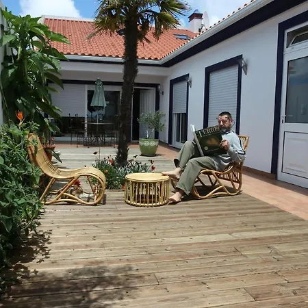 Tir Na Nog Bed and breakfast 4*