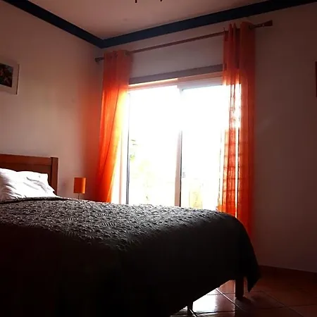 Tir Na Nog Alfeizerao
