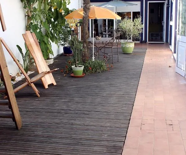 Tir Na Nog Alfeizerão