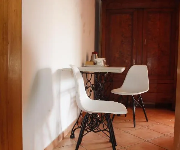 Bed & Breakfast Tir Na Nog 4*